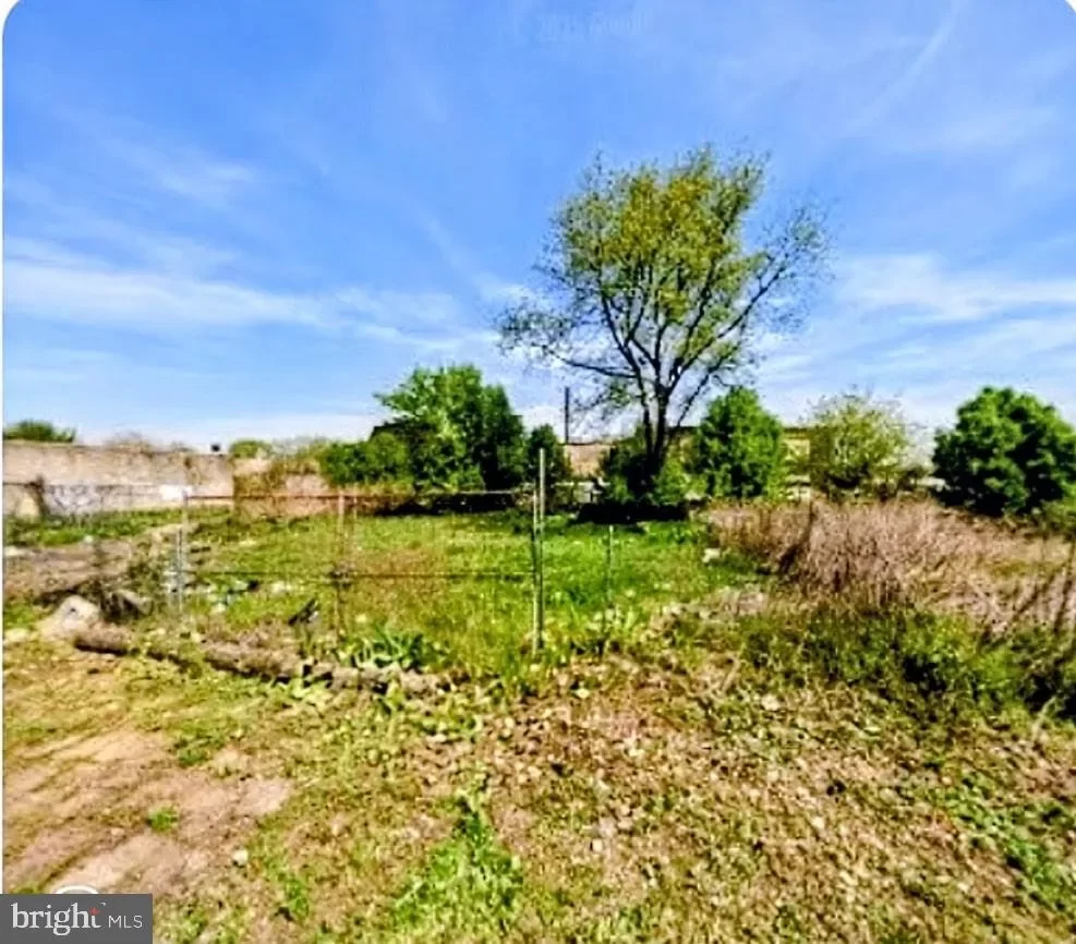 Land for Sale in Philadelphia, PA