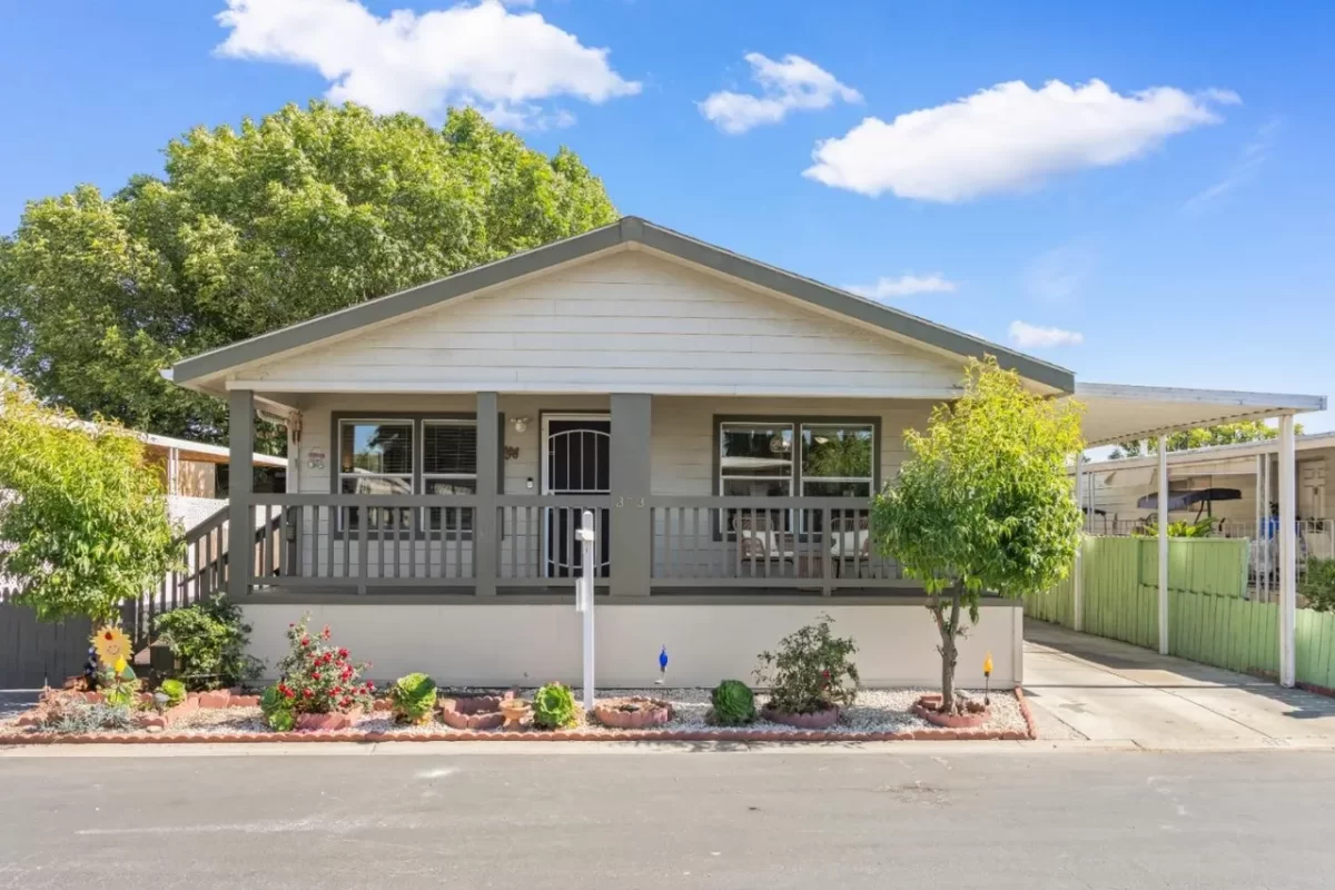 3BR Mobile Home for Sale in San Jose, CA