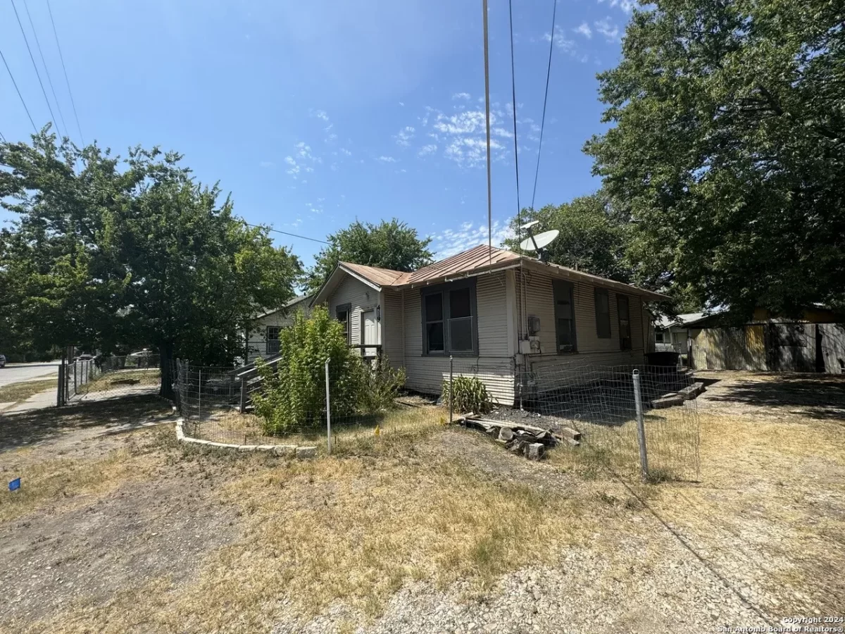 3BR House for Sale in San Antonio, TX