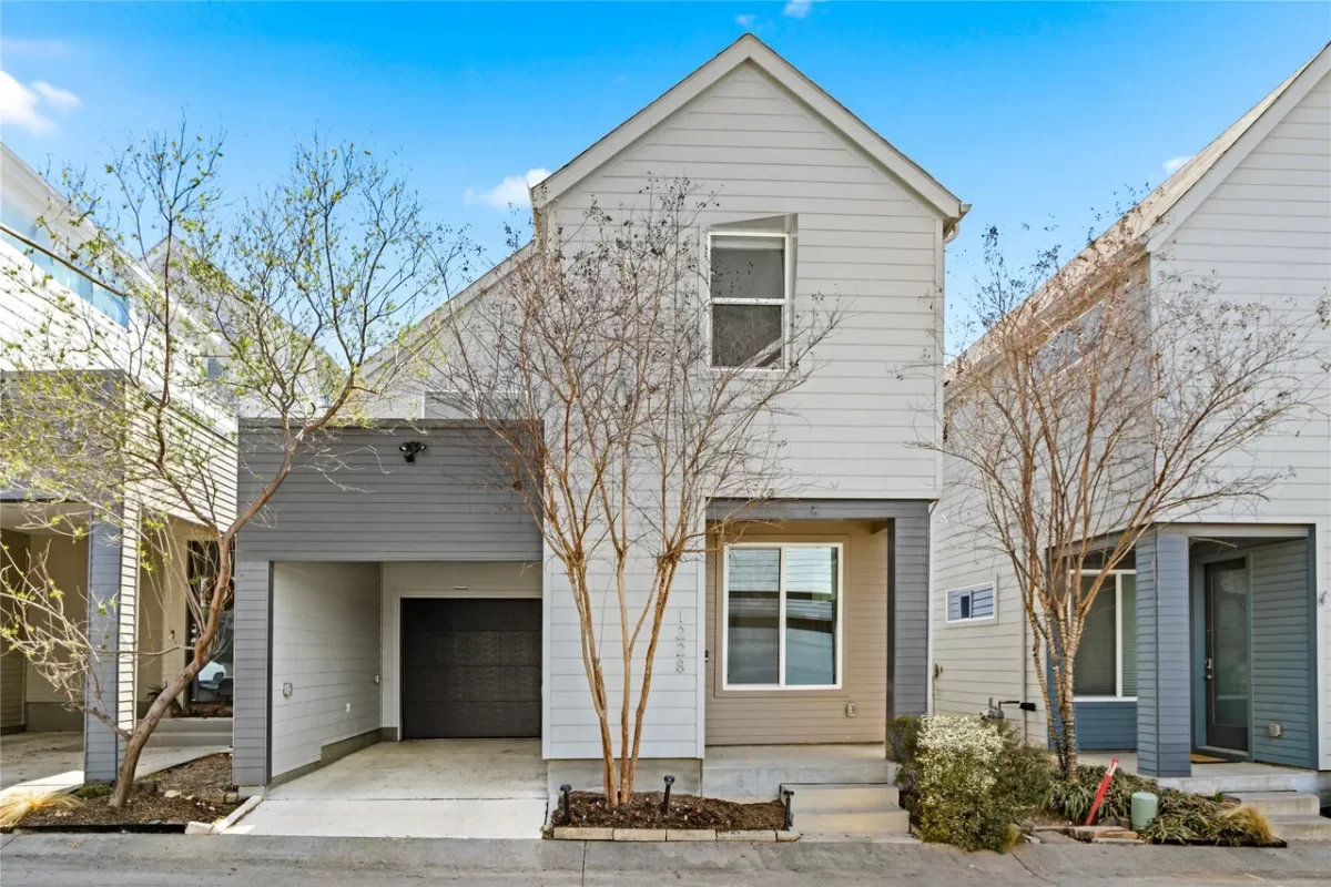 3BR House for Sale in Dallas, TX