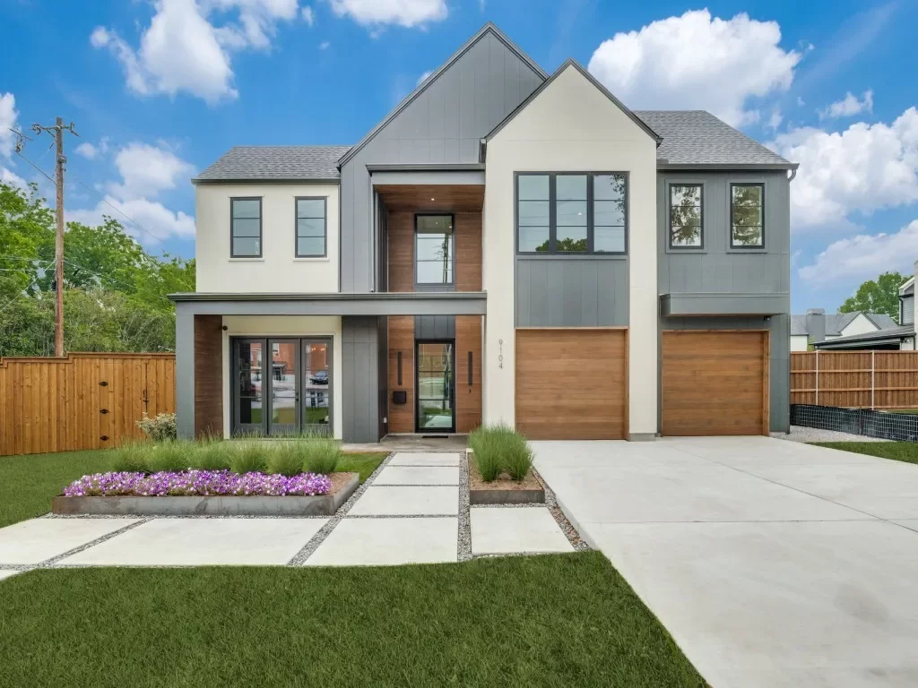 4BR House for Sale in Dallas, TX
