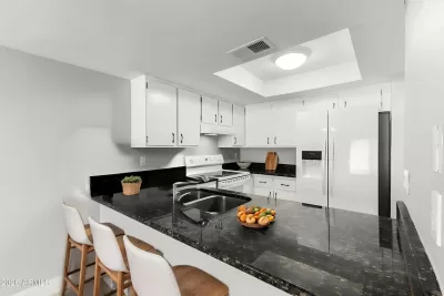 2BR Townhouse for Sale in Tempe, AZ