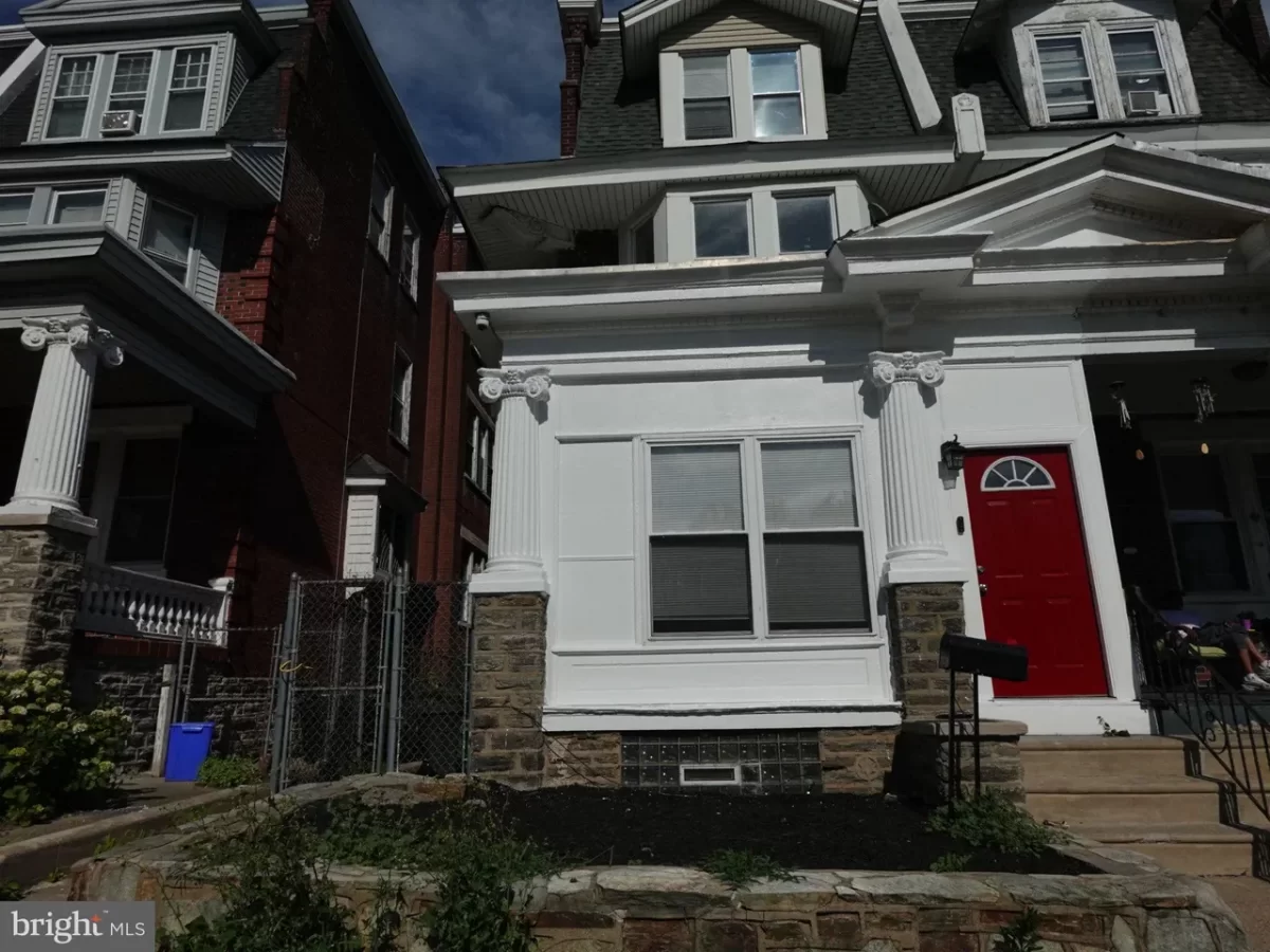 6BR Townhouse for Sale in Philadelphia, PA