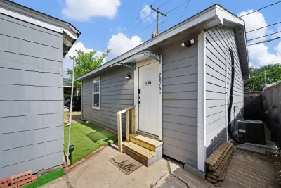 2BR House for Rent in Houston, TX