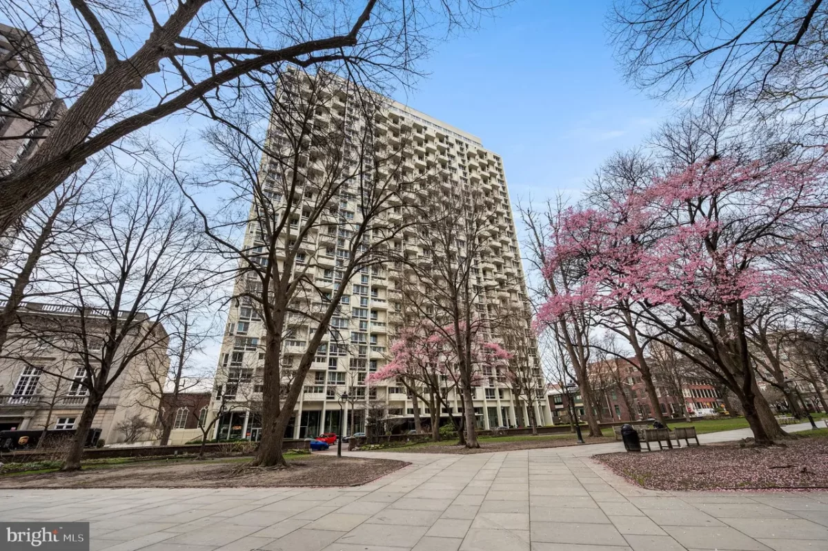 Condo for Sale in Philadelphia, PA