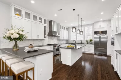 3BR Townhouse for Sale in Philadelphia, PA