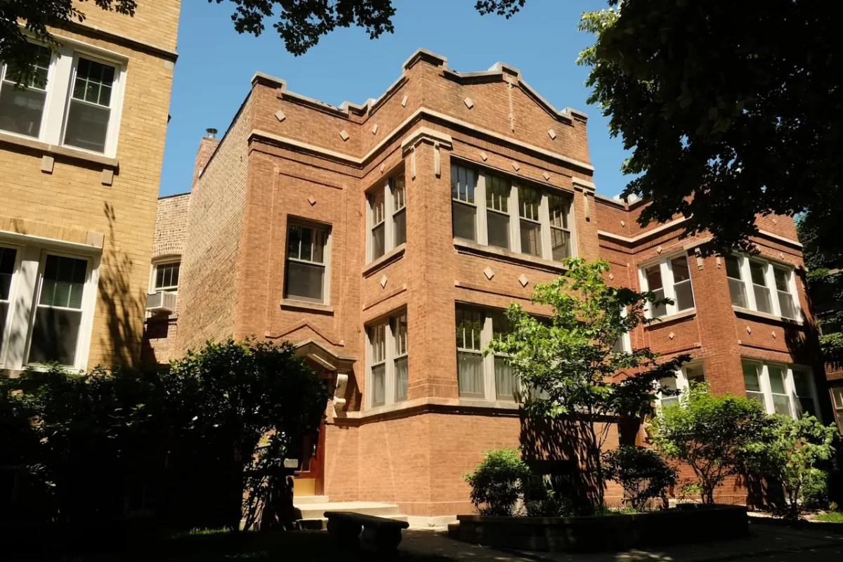 2BR House for Rent in Chicago, IL