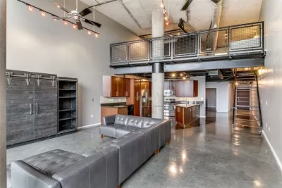 2BR Condo for Sale in Dallas, TX