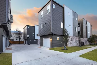 3BR House for Sale in San Antonio, TX