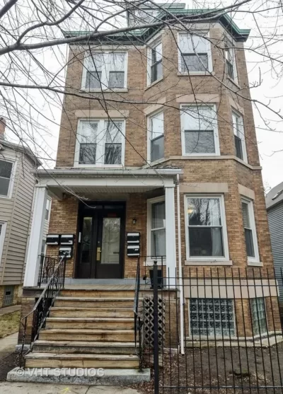 2BR House for Rent in Chicago, IL