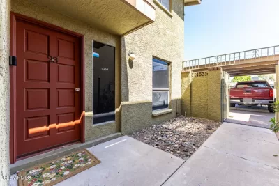 2BR Townhouse for Sale in Phoenix, AZ