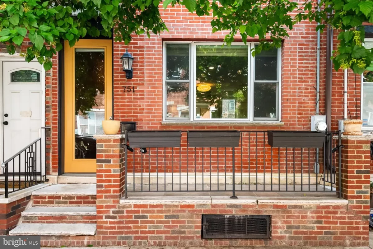 3BR Townhouse for Rent in Philadelphia, PA