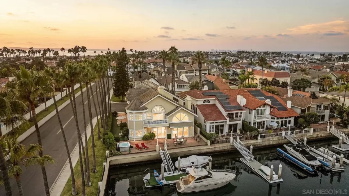 5BR House for Sale in Coronado, CA