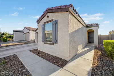 4BR House for Sale in Phoenix, AZ