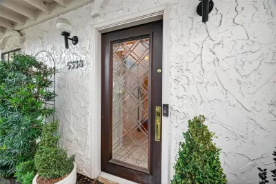 2BR Condo for Sale in Houston, TX
