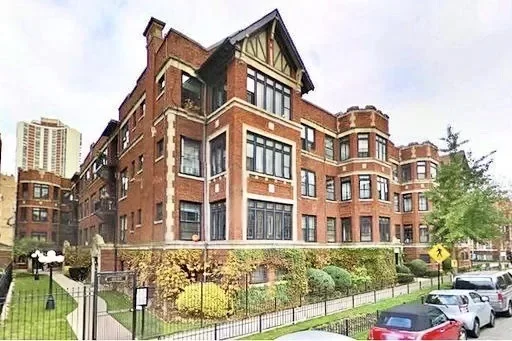 House for Rent in Chicago, IL
