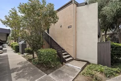Condo for Sale in San Diego, CA