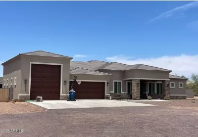 5BR House for Sale in Phoenix, AZ