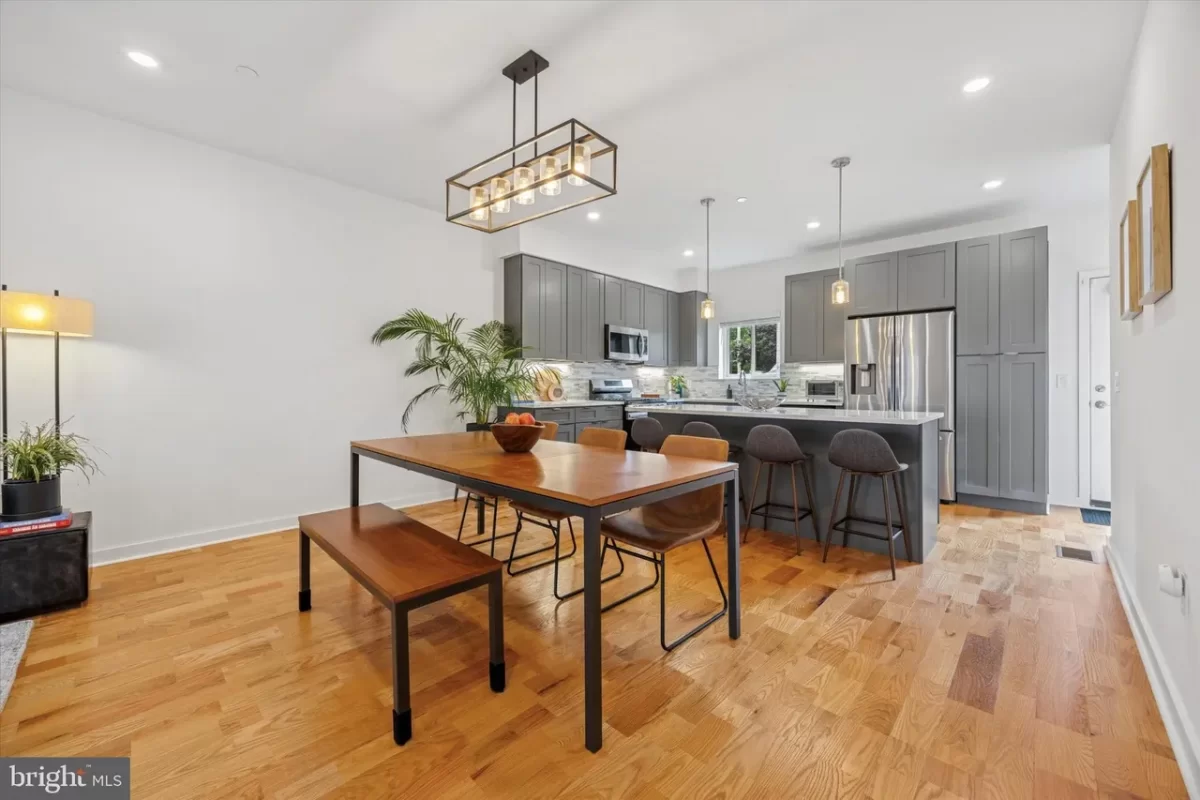 4BR Townhouse for Sale in Philadelphia, PA