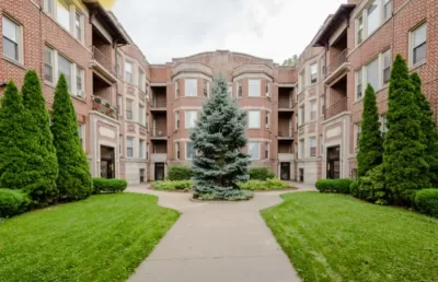 House for Rent in Chicago, IL