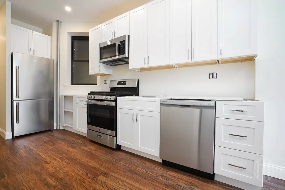 2BR Multi-Family for Rent in Manhattan, NY