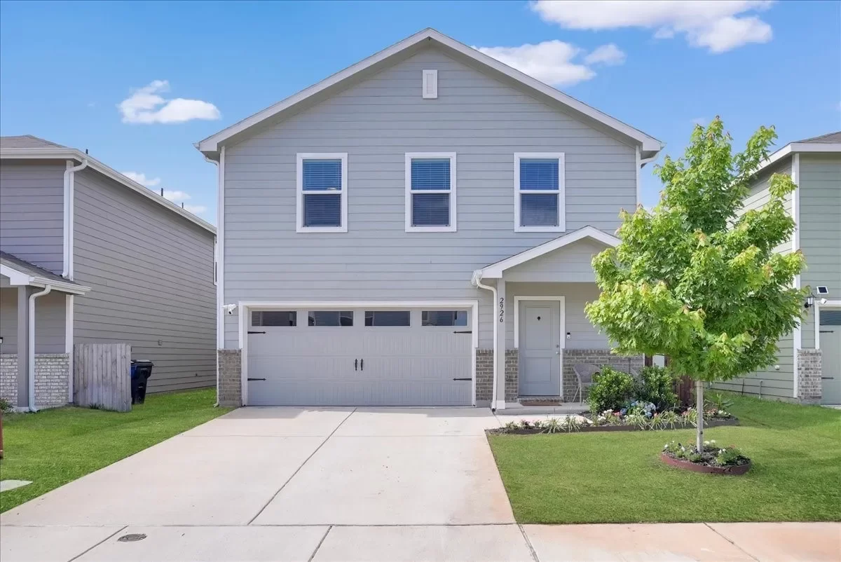 4BR House for Rent in Dallas, TX