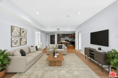 2BR Condo for Sale in Los Angeles, CA