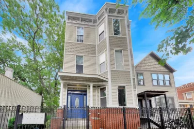 3BR Condo for Sale in Chicago, IL