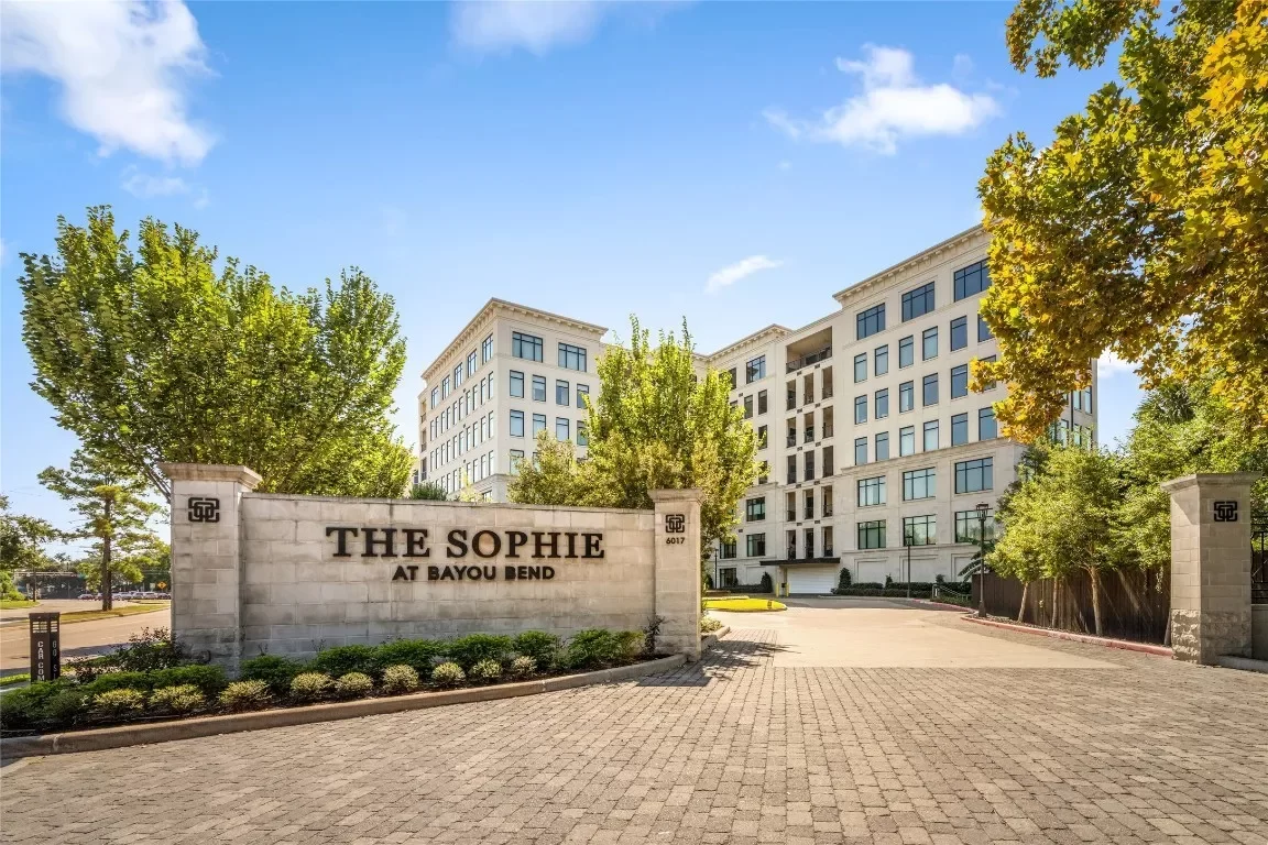 3BR Condo for Sale in Houston, TX