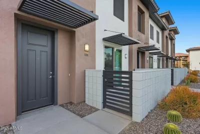 3BR Townhouse for Rent in Glendale, AZ