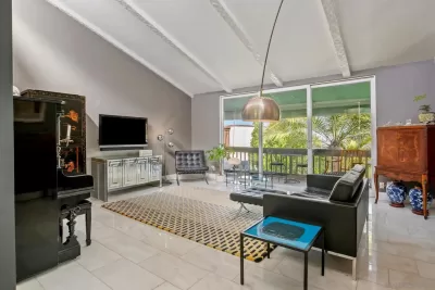 2BR Condo for Rent in La Jolla, CA