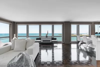 2BR Condo for Sale in Chicago, IL
