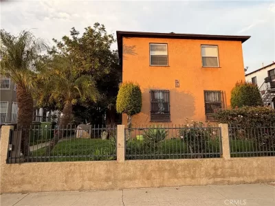 2BR House for Rent in Los Angeles, CA