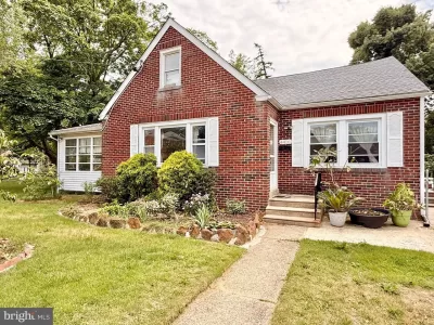 5BR House for Sale in Pennsauken, NJ