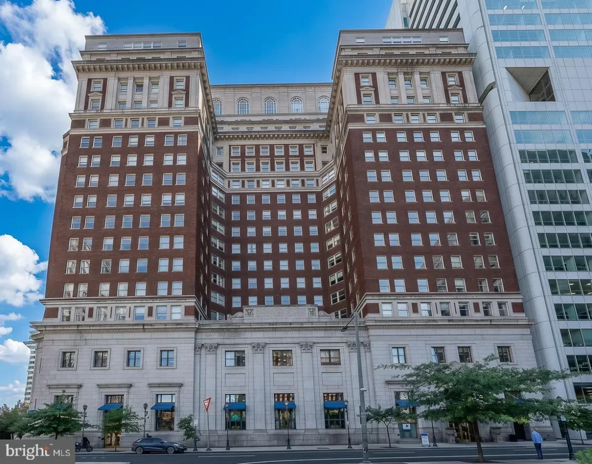 2BR Condo for Sale in Philadelphia, PA
