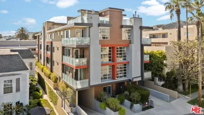 2BR Condo for Rent in Los Angeles, CA
