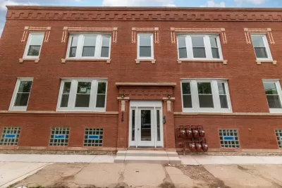 3BR Apartment for Rent in Chicago, IL