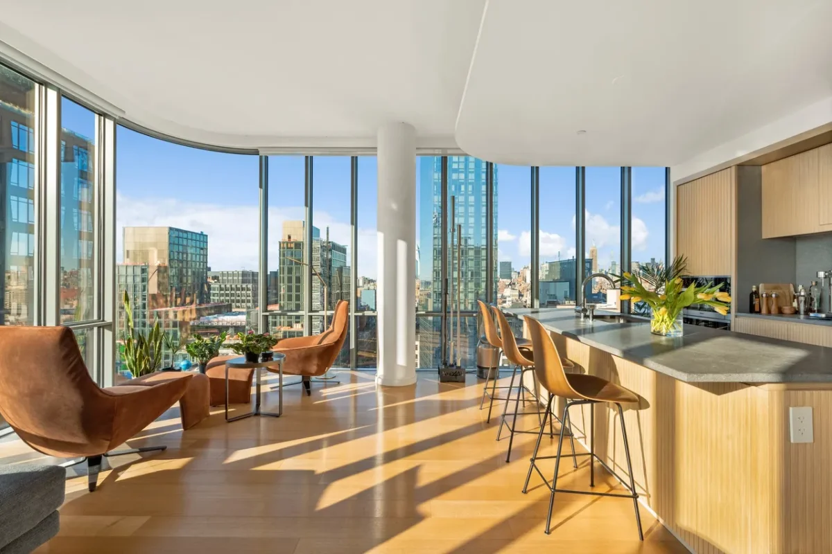 3BR Condo for Sale in New York, NY