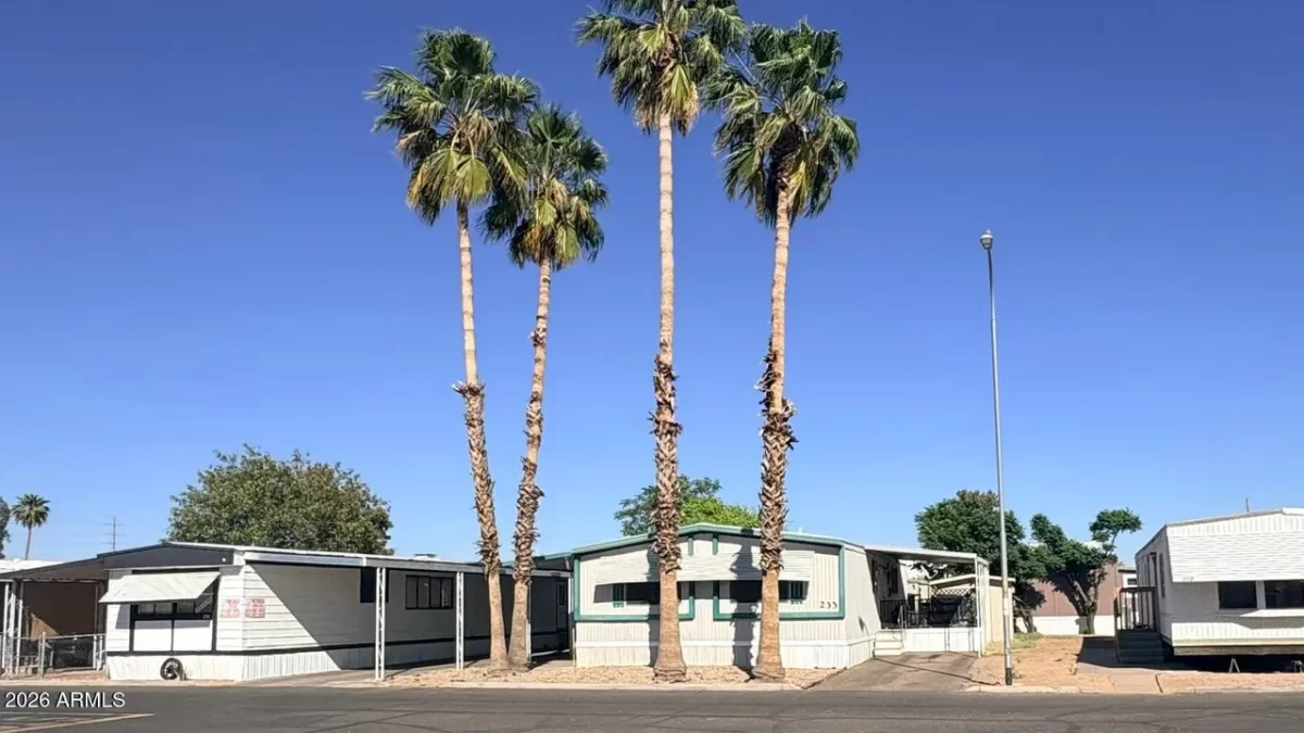 2BR Mobile Home for Sale in Glendale, AZ