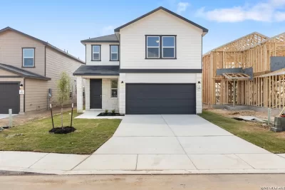 4BR House for Sale in San Antonio, TX