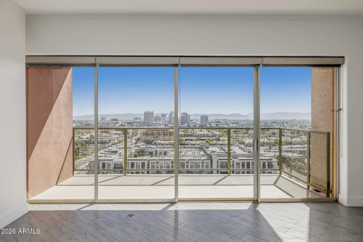 1BR Condo for Sale in Phoenix, AZ