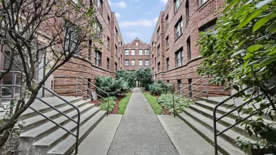 2BR Condo for Sale in Chicago, IL