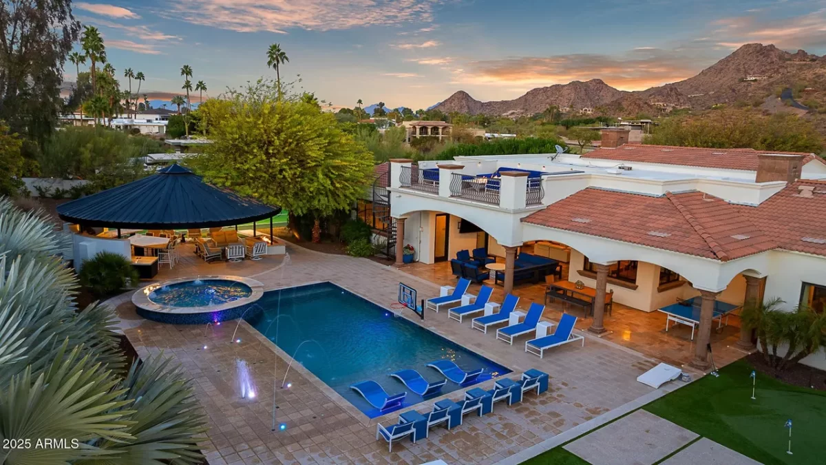 8BR House for Rent in Paradise Valley, AZ