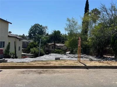 Land for Sale in El Sereno, CA