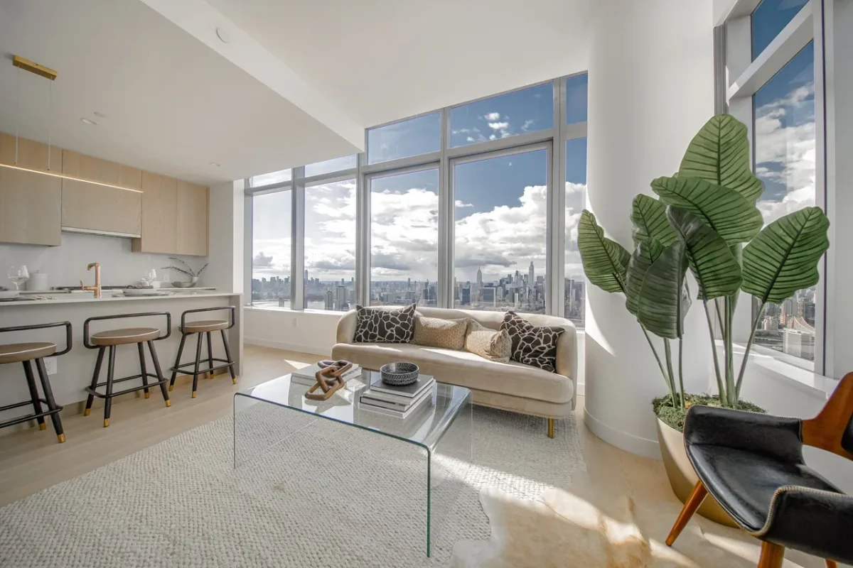 1BR Condo for Sale in Queens, NY