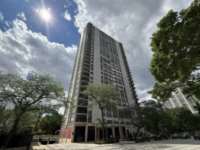 2BR House for Rent in Chicago, IL
