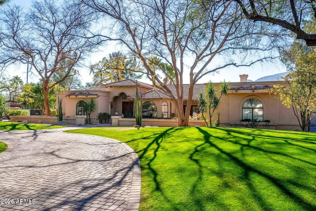 4BR House for Rent in Paradise Valley, AZ
