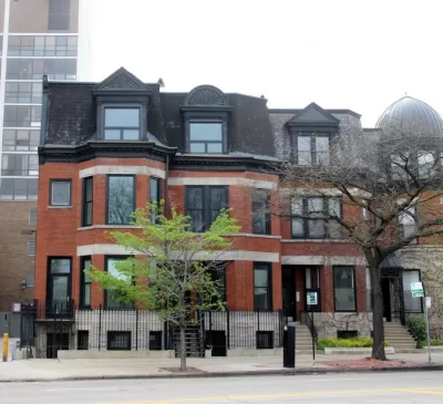 2BR Condo for Rent in Chicago, IL