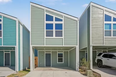 3BR House for Sale in San Antonio, TX