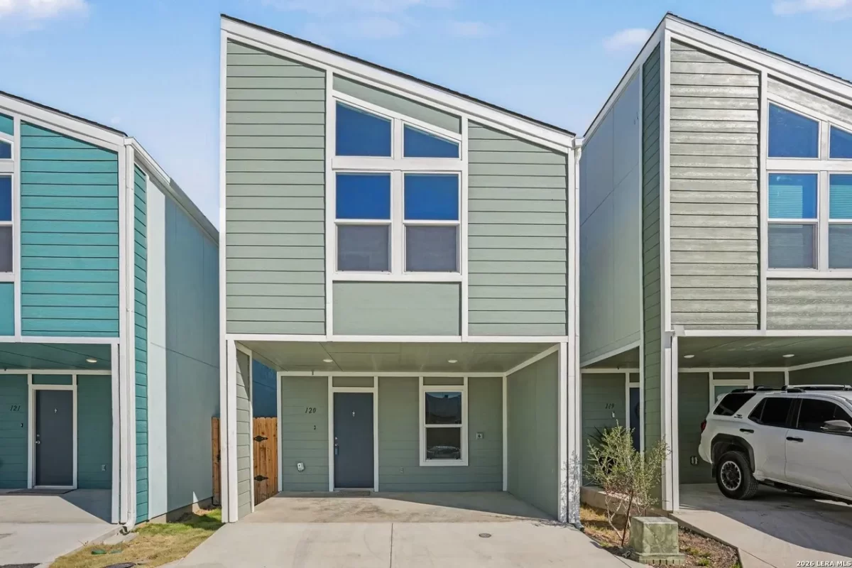 3BR House for Sale in San Antonio, TX